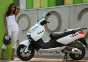 Piaggio X7 300